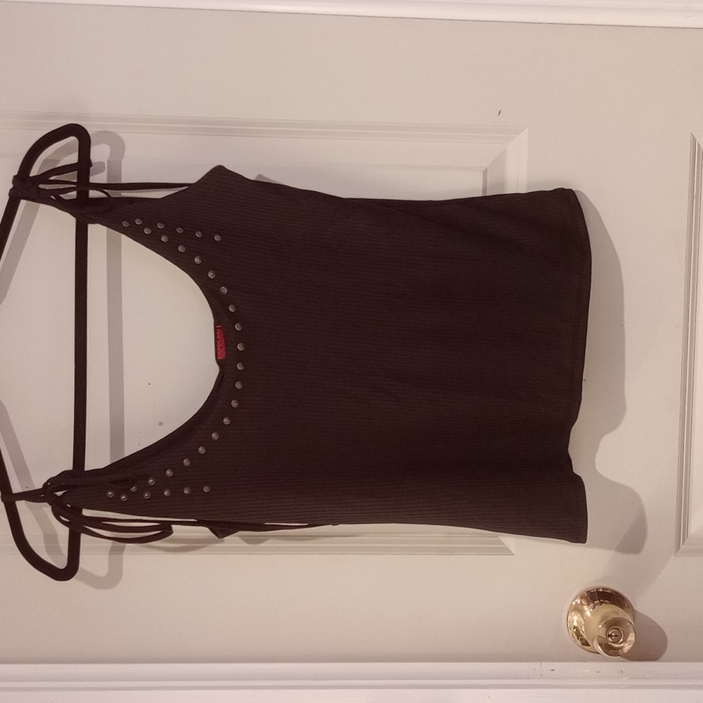 Black blouse with gold details